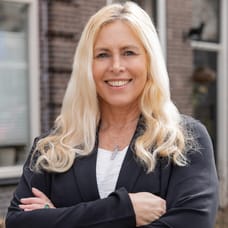Tess Marrocu-Schild - Vastgoedadviseur