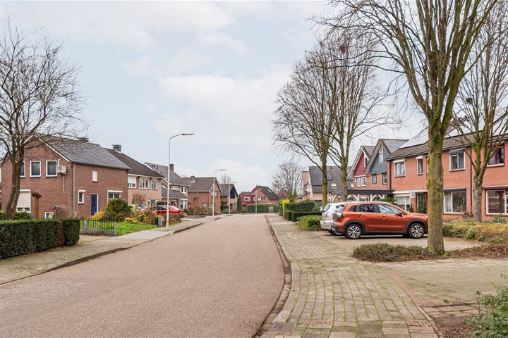 View photo 32 of Leuverinkstraat 3-B