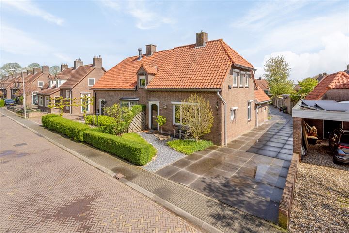 Bekijk foto 4 van Essenpasstraat 2