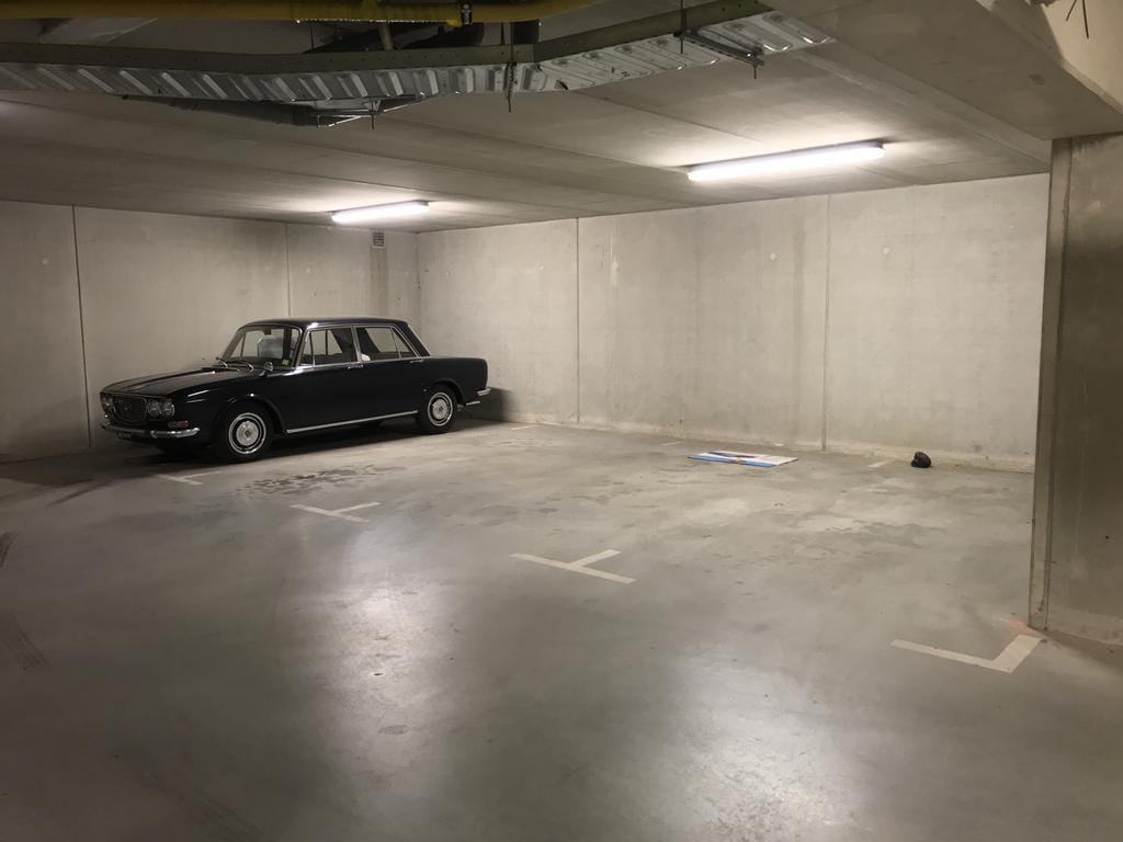 Dommer van Poldersveldtweg  false