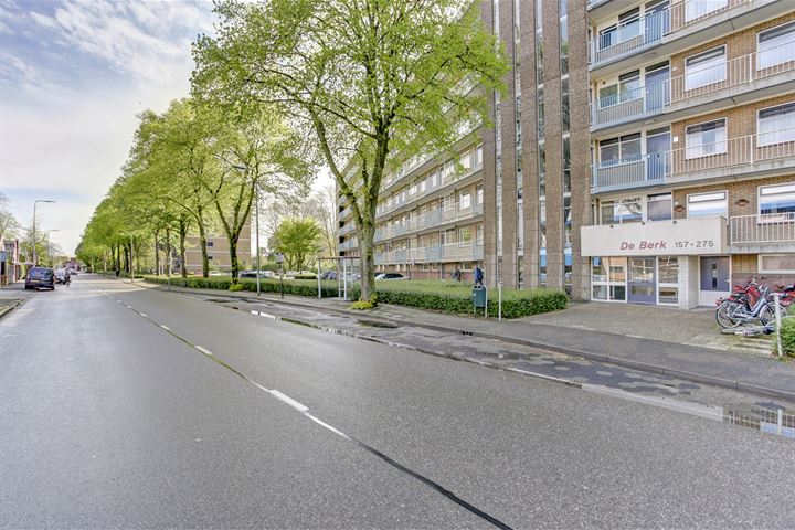 Bekijk foto 33 van van Godewijckstraat 159