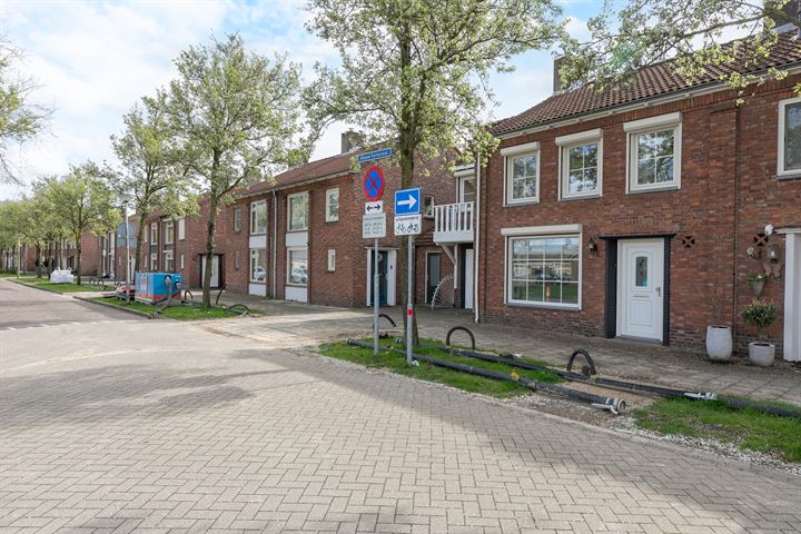 View photo 51 of Nieuwe Kerkstraat 16