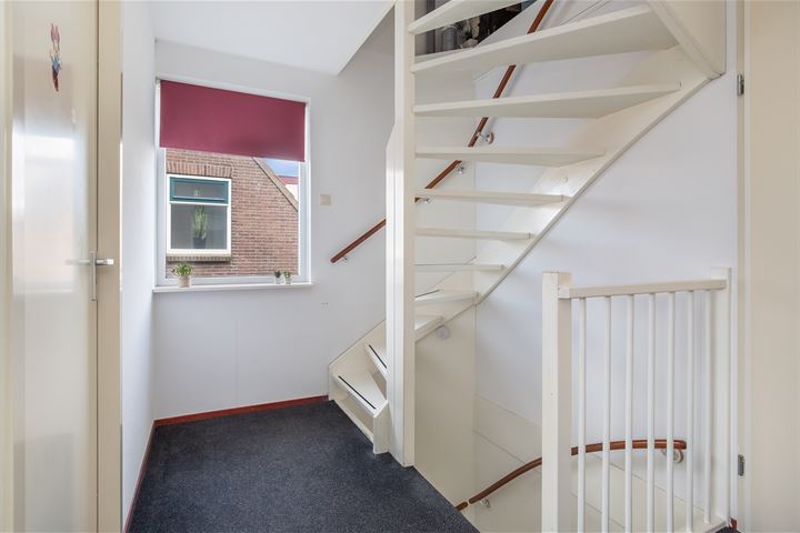 View photo 20 of West-Havenstraat 20-A