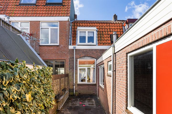 Bekijk foto 16 van Oranjestraat 43