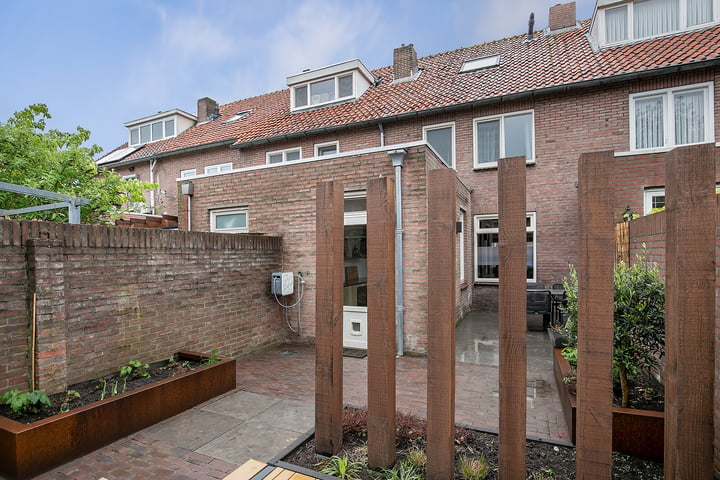 Bekijk foto 32 van Steenbergenstraat 33