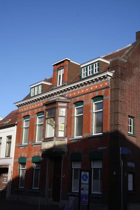 undefined main image