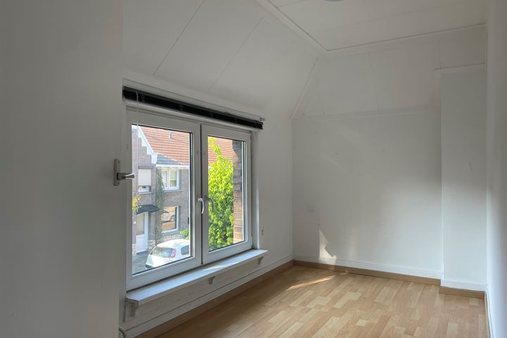 Bekijk foto 21 van Jonkerstraat 37