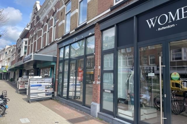 Bekijk foto 2 van Zwart Janstraat 73-A