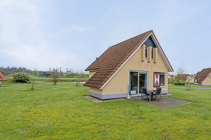 Photo 34 of Oranjekanaal NZ 10-0002