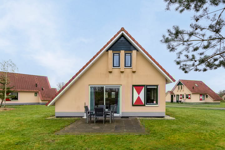 Photo 35 of Oranjekanaal NZ 10-0002