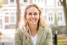 Monique Hanegraaf RMT - Makelaar (Directeur)