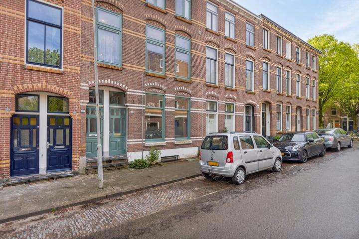 Bekijk foto 1 van Alexanderstraat 78