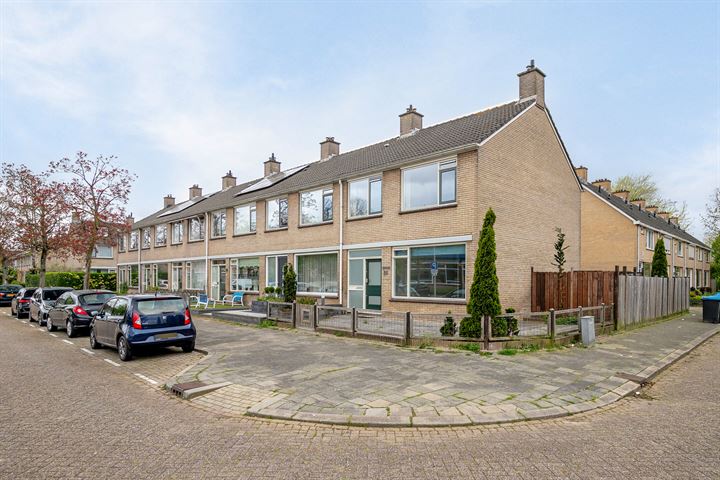 Bekijk foto 1 van Lingestraat 26