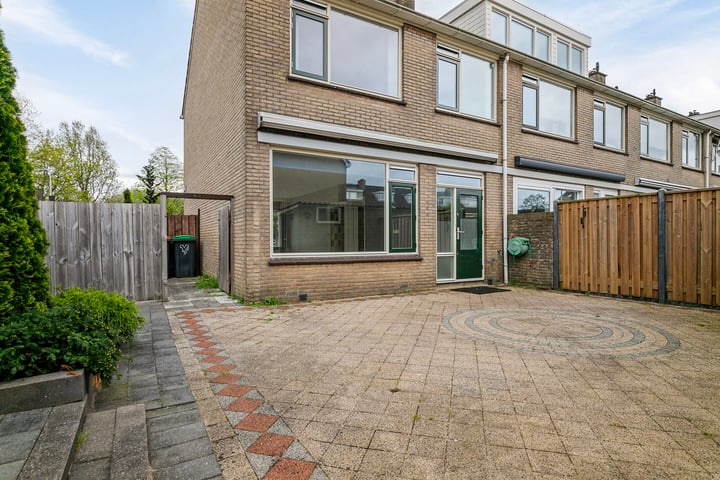 Bekijk foto 33 van Lingestraat 26