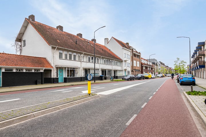 Bekijk foto 37 van Geldropseweg 144