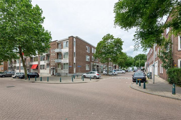 Bekijk foto 17 van Voornsestraat 6-C