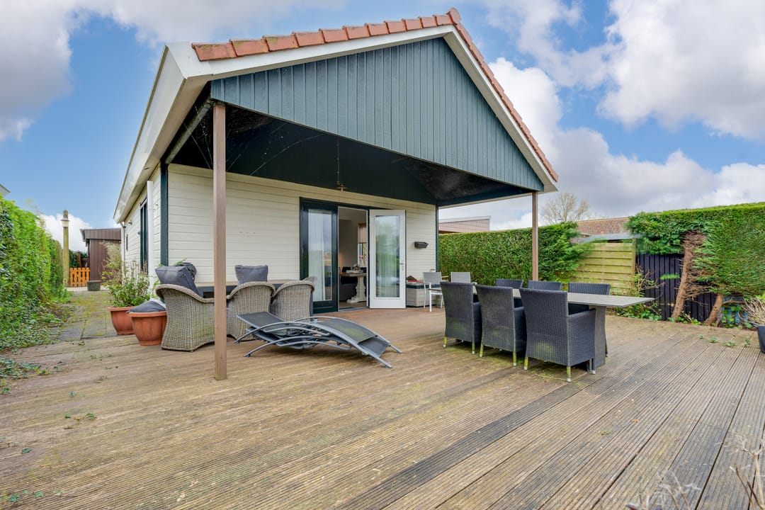 Photo 22 of Onderdijk 245-043