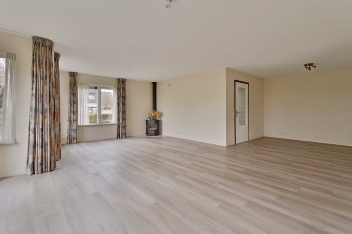 Foto 2 van Voorstraat 145