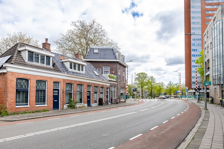 Bekijk foto 44 van Marwixstraat 7