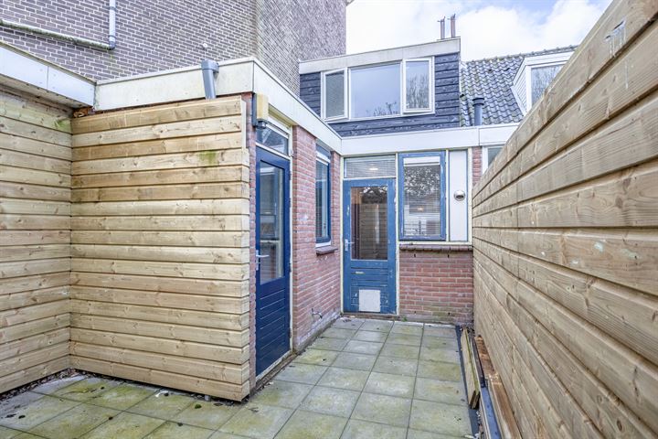 Bekijk foto 17 van Ooststraat 9