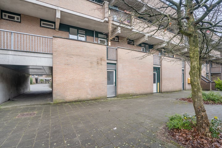 Bekijk foto 30 van Peursumstraat 72