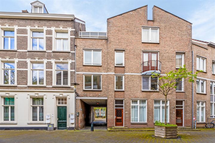 Bekijk foto 1 van Sint Teunisstraat 11-B