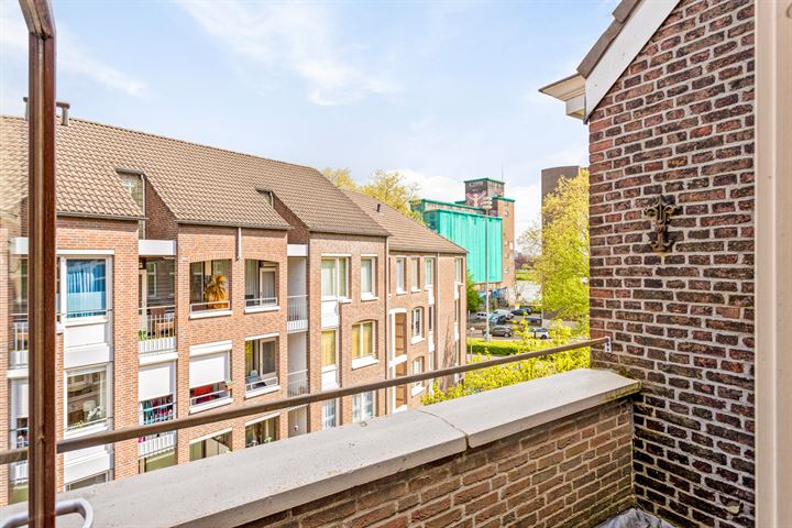 Bekijk foto 19 van Sint Teunisstraat 11-B