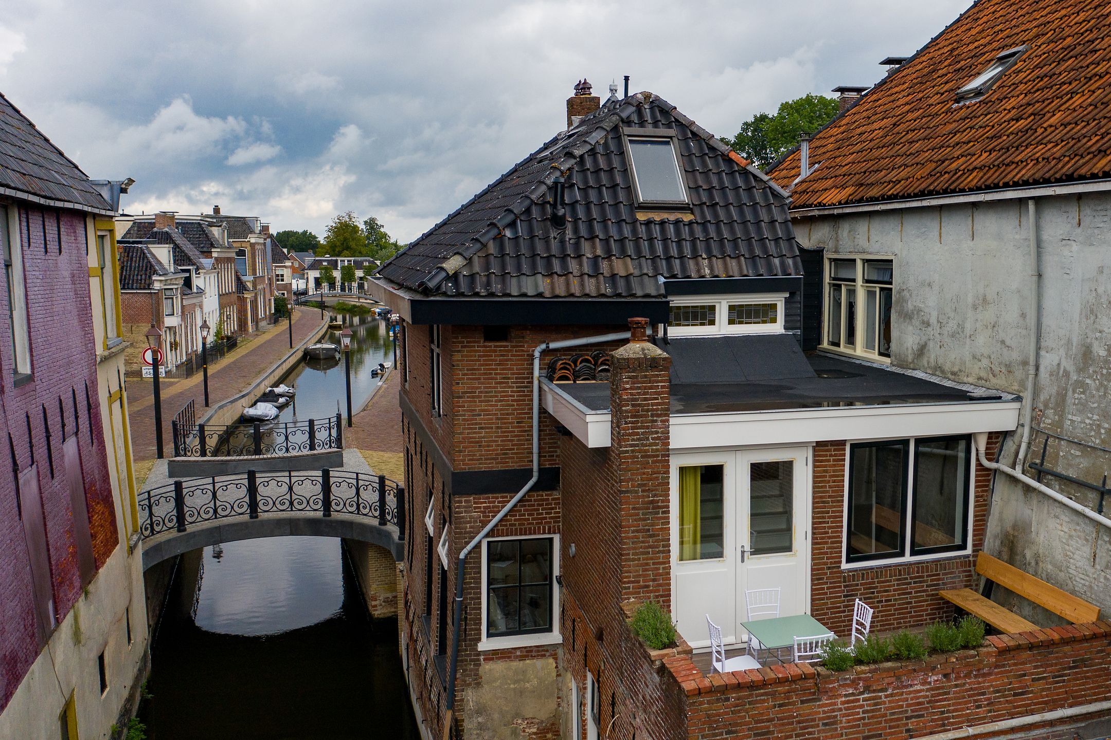 Photo 21 of Voorstraat 96