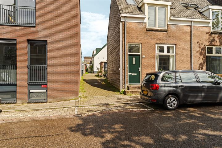 Bekijk foto 47 van Tooropstraat 107