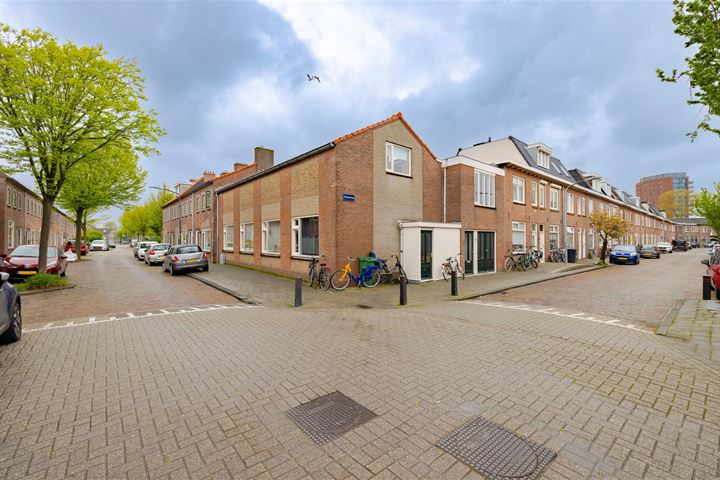 Bekijk foto 32 van Kedoestraat 7-A