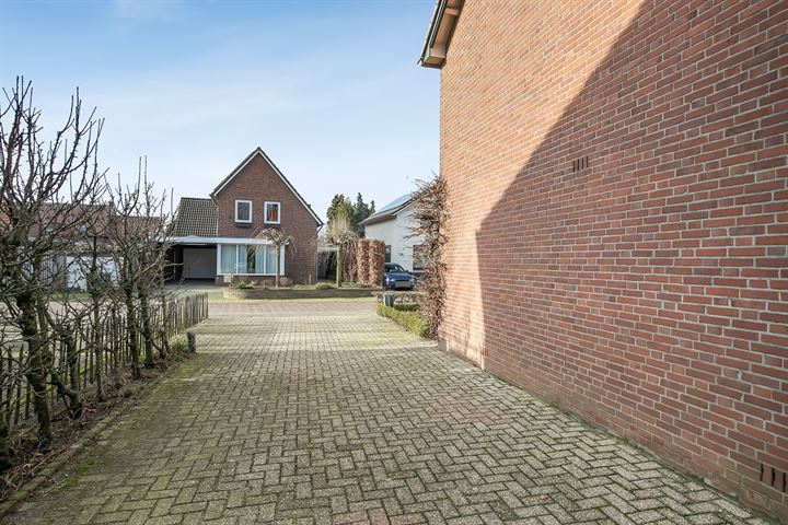 Bekijk foto 35 van Hogeweg 20