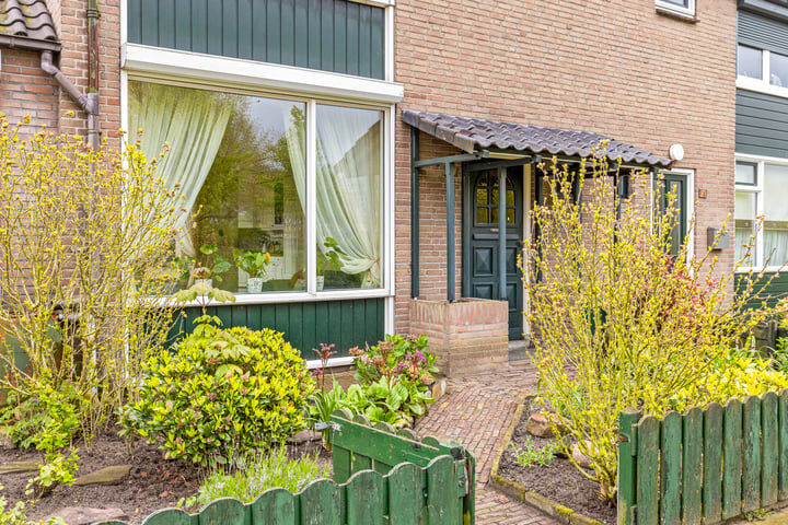 View photo 33 of Johan Wijnoltsstraat 171