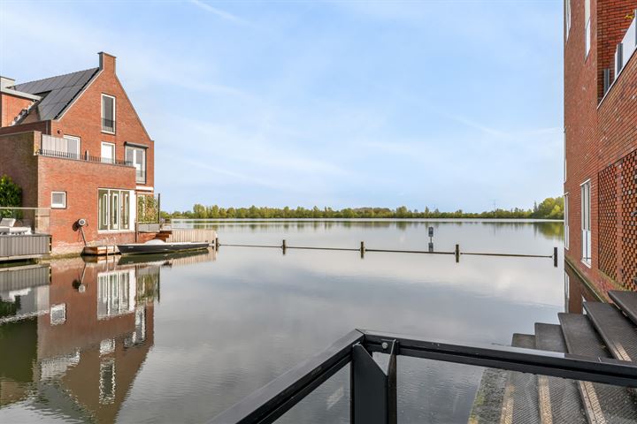 Bekijk foto 4 van Veluwemeer 132