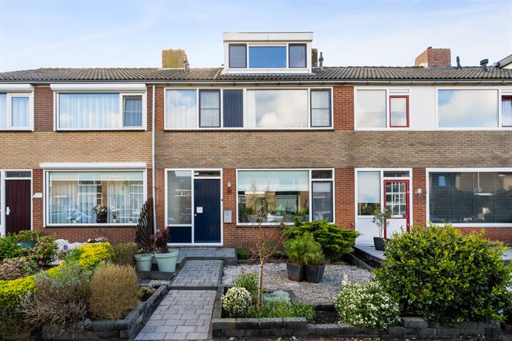 Bekijk foto 40 van Prinses Beatrixstraat 25