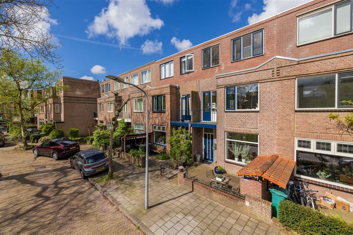 View photo 52 of Oosterstraat 15