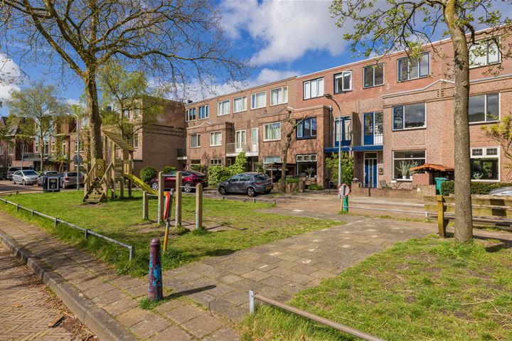 View photo 53 of Oosterstraat 15