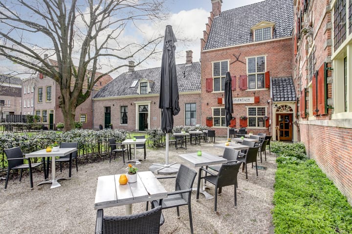 Doelenstraat 3