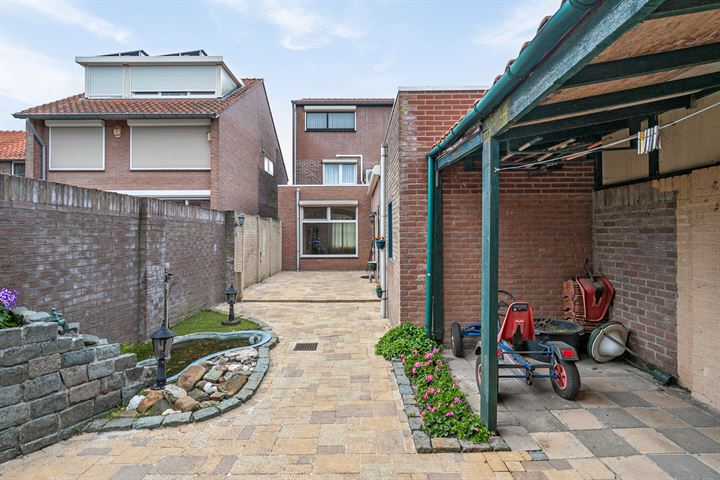 View photo 23 of Mr. T.J. Verschuurstraat 51