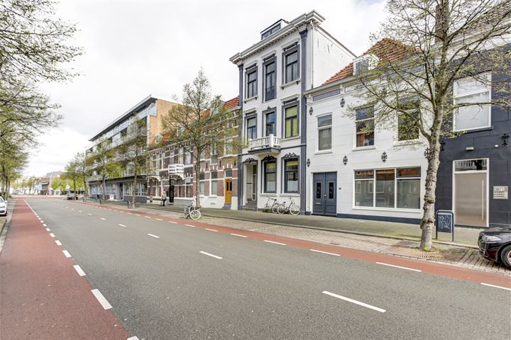 Bekijk foto 64 van Badhuisstraat 84