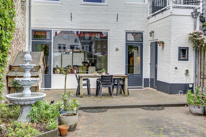 Bekijk foto 53 van Badhuisstraat 84