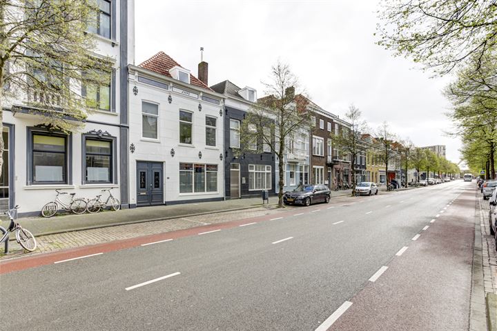 View photo 1 of Badhuisstraat 84