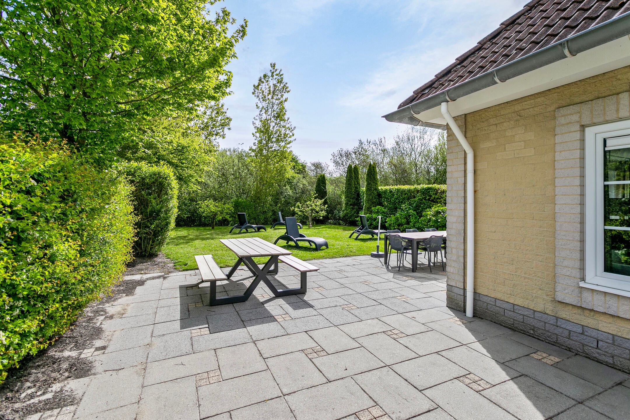 4-bedroom freehold villa in Kamperland — photo 4 of 5