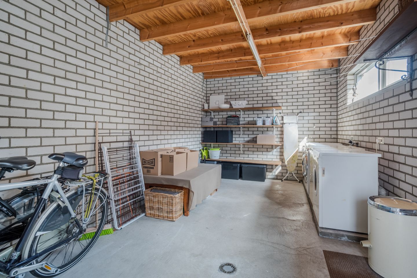 Foto 25 van Holevoetplein 305