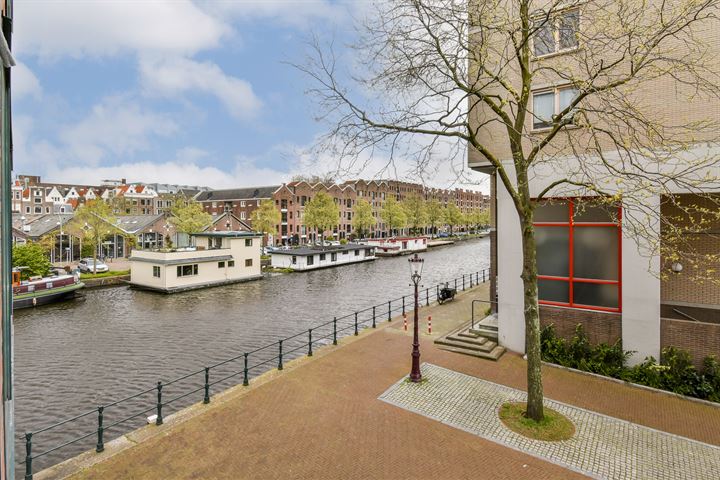 Bekijk foto 15 van Anne Frankstraat 57