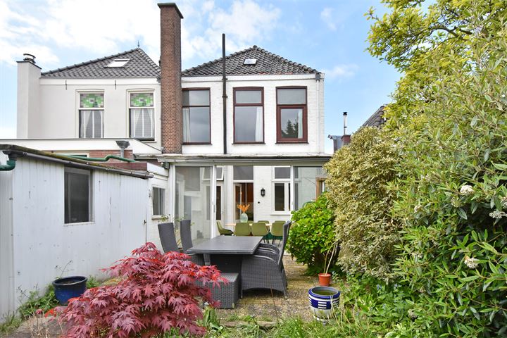 Bekijk foto 57 van Loosduinse Hoofdstraat 16