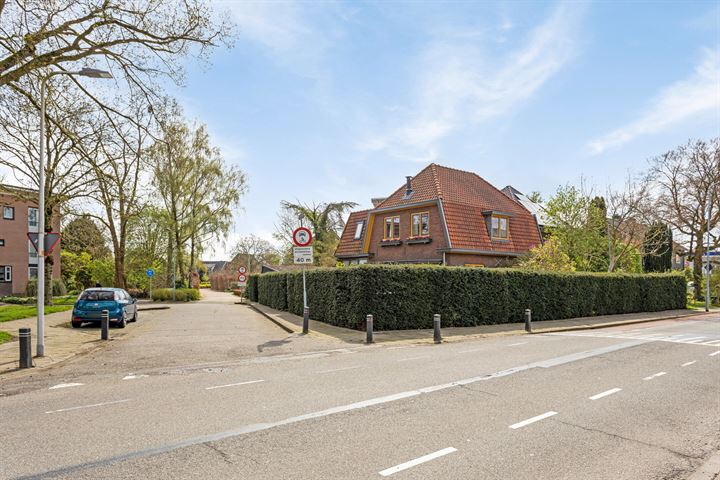 Bekijk foto 51 van Zutphensestraat 152