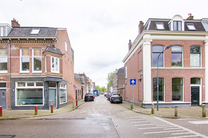 Bekijk foto 34 van Kennemerstraat 5-A