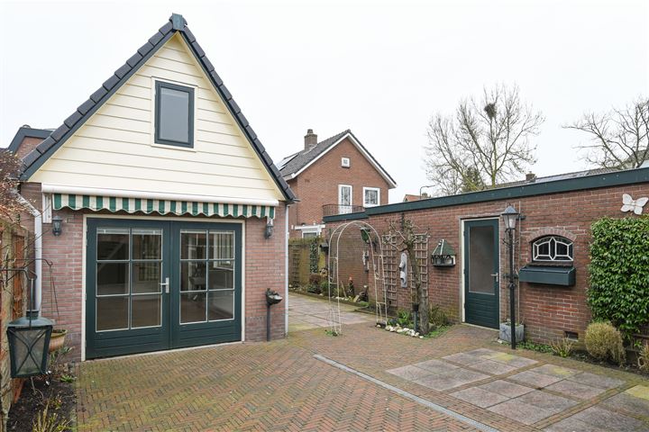 View photo 18 of Weteringstraat 50