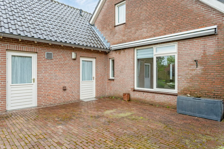 Bekijk foto 32 van Graaf Wernerstraat 38