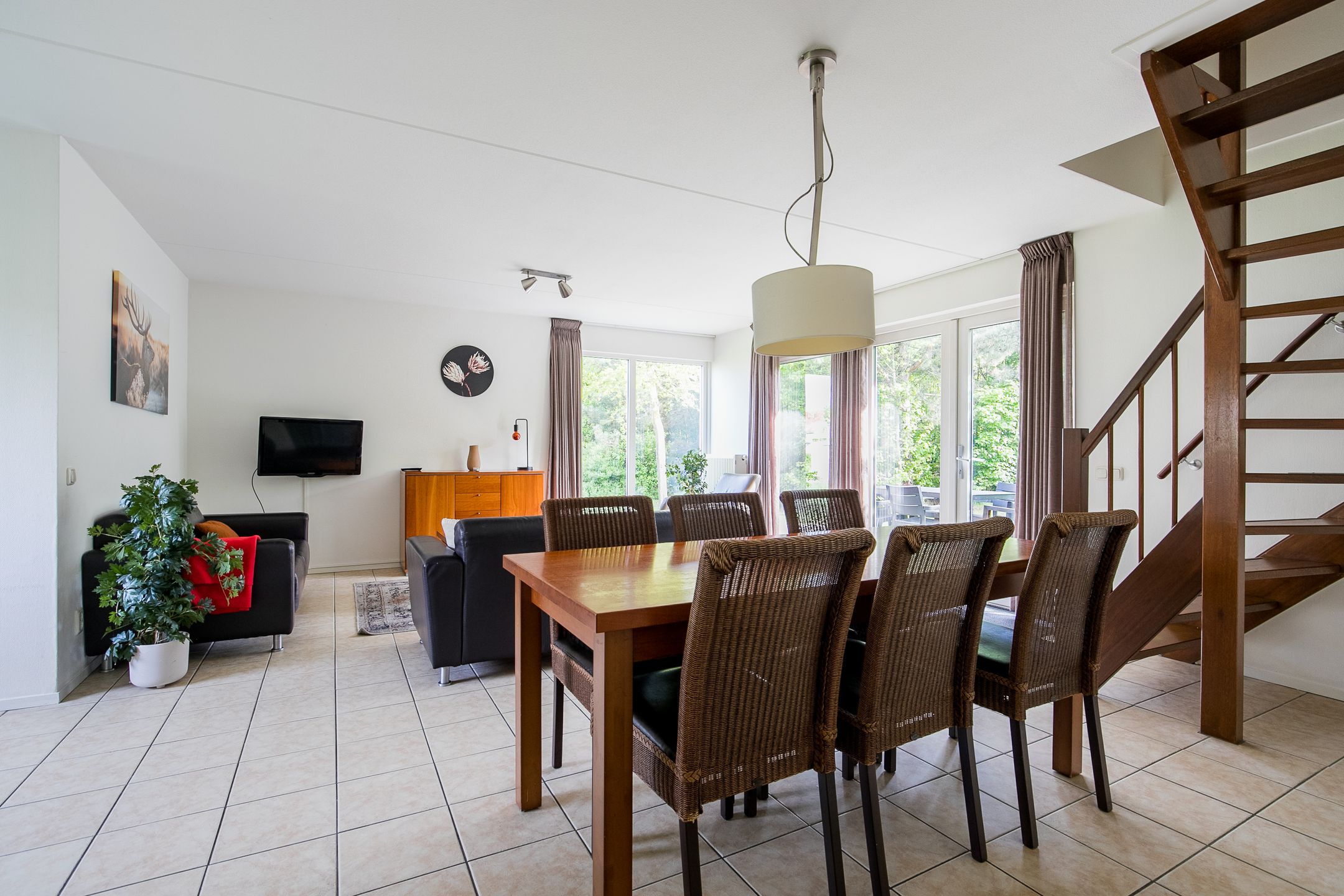3-bedroom freehold villa in Heel — photo 2 of 5